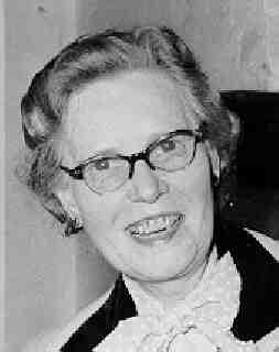 Petra Julie Holm